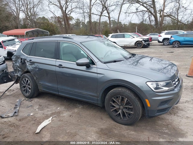 3VV2B7AX7KM107636 Volkswagen Tiguan 2.0t Se/2.0t Sel/2.0t Sel R-line/2.0t Sel R-line Black