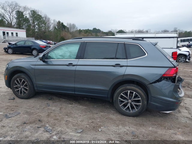 3VV2B7AX7KM107636 Volkswagen Tiguan 2.0t Se/2.0t Sel/2.0t Sel R-line/2.0t Sel R-line Black
