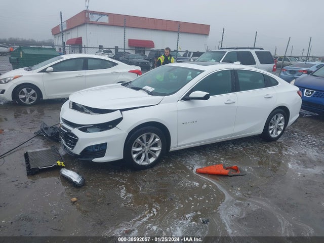 Chevrolet MALIBU LT 2019 1G1ZD5ST1KF143595 Image 2