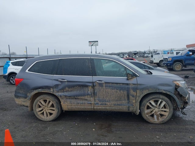 Honda Pilot Elite 2018 5FNYF6H01JB013464 Image 13