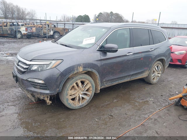 Honda Pilot Elite 2018 5FNYF6H01JB013464 Image 2