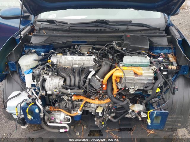 KNDCB3LC6K5302509 KIA NIRO LX