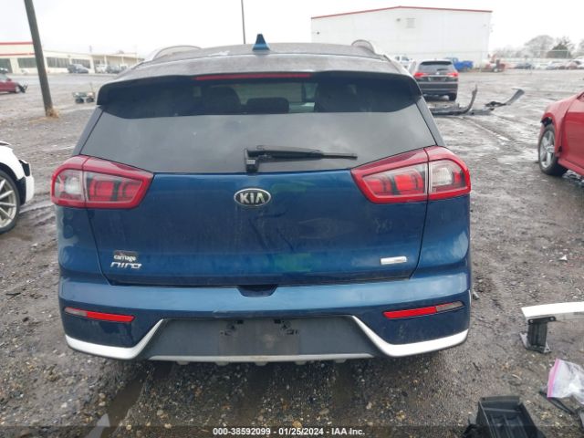 KNDCB3LC6K5302509 KIA NIRO LX