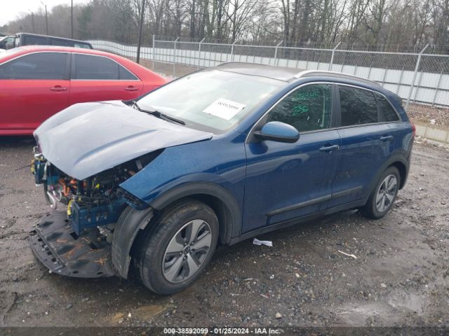 KNDCB3LC6K5302509 KIA NIRO LX