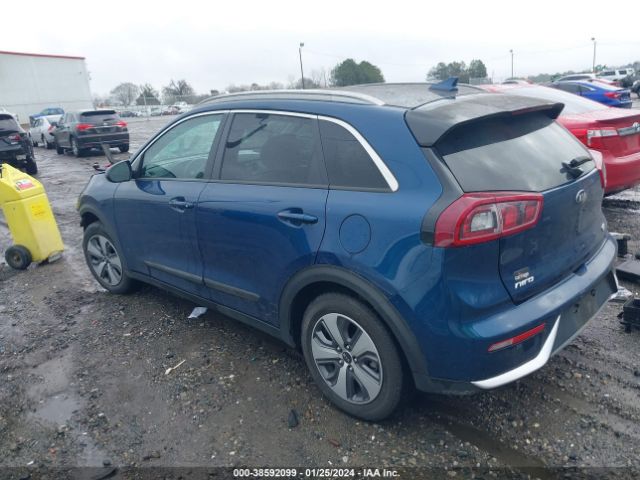 KNDCB3LC6K5302509 KIA NIRO LX
