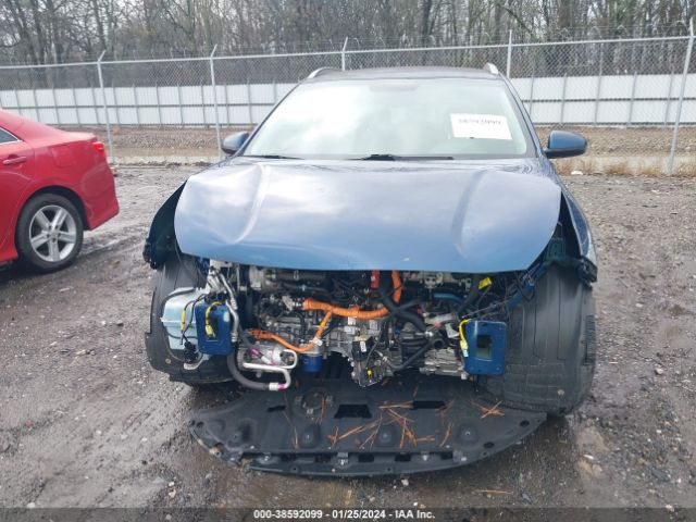 KNDCB3LC6K5302509 KIA NIRO LX