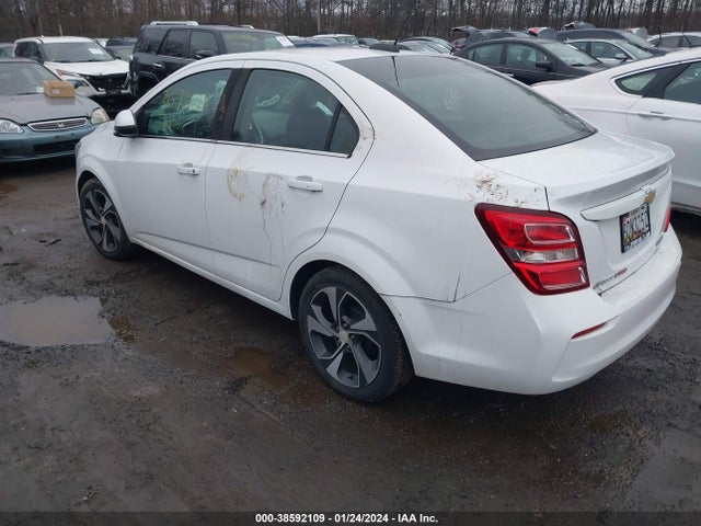 Chevrolet Sonic Premier Auto 2017 1G1JF5SBXH4111103 Image 3