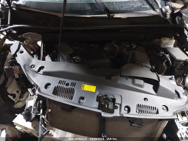 Toyota Highlander Le 2019 5TDBZRFH4KS998752 Image 10
