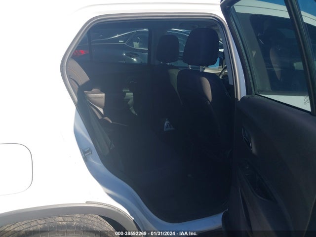 Chevrolet TRAX LS 2018 3GNCJKSB1JL175728 Image 8