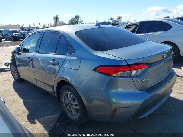 Toyota Corolla Hybrid Le 2021 JTDEAMDE3MJ035566 Image 3