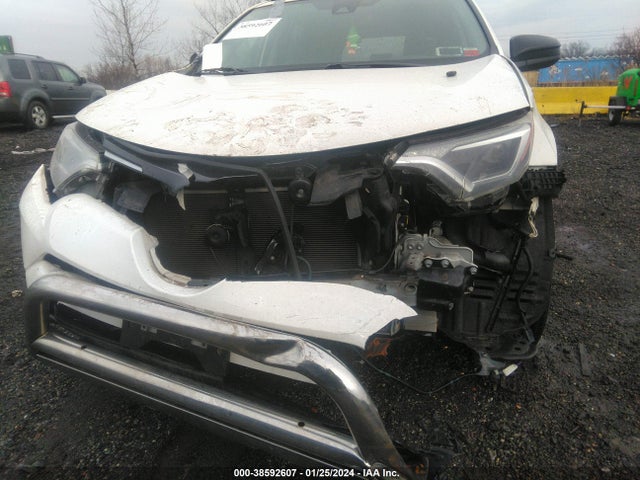 2017 TOYOTA RAV4 LE VIN: JTMBFREV2HJ713987