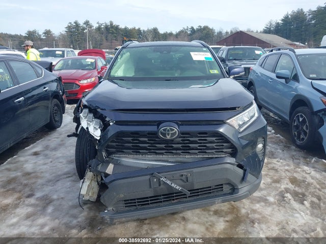 Toyota Rav4 Xle Premium 2019 JTMA1RFV9KD003287 Image 13