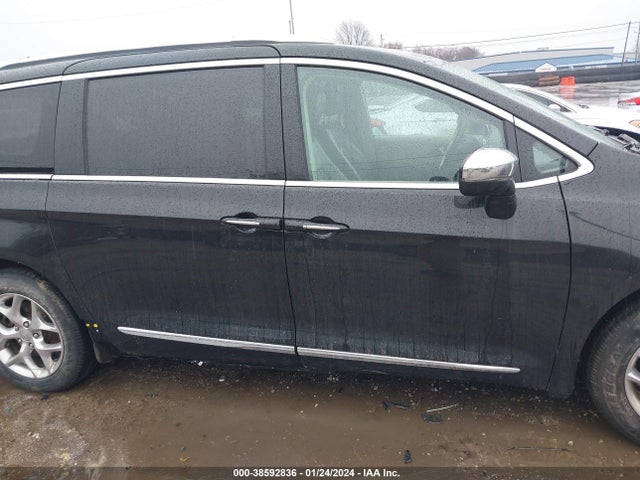2018 CHRYSLER PACIFICA LIMITED VIN: 2C4RC1GG0JR185603