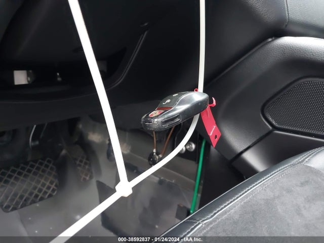 2018 PORSCHE MACAN WP1AG2A59JLB64688 Photo 10