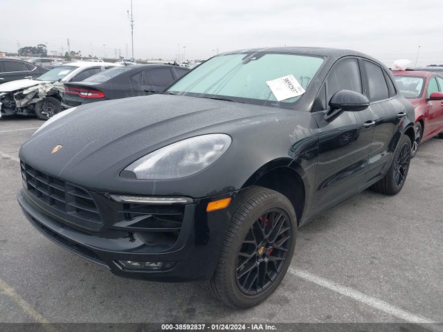 2018 PORSCHE MACAN WP1AG2A59JLB64688 Photo 1