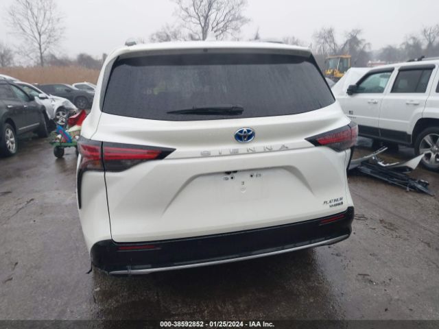 5TDERKEC0MS006572 Toyota Sienna Platinum