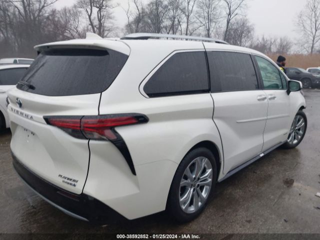 5TDERKEC0MS006572 Toyota Sienna Platinum