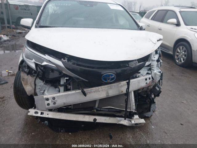 5TDERKEC0MS006572 Toyota Sienna Platinum