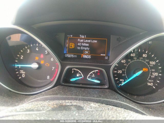 1FMCU0F7XJUA27847 Ford ESCAPE S