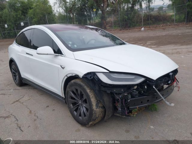 Auction sale of the 2018 Tesla Model X 100d/75d/p100d, vin: 5YJXCAE22JF142486, lot number: 38593016