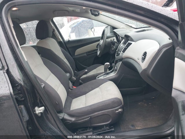 Chevrolet Cruze Ls Auto 2014 1G1PA5SH3E7218372 Image 5