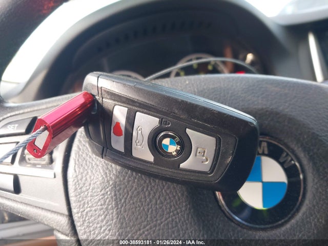 BMW 535d Xdrive 2014 WBAFV3C53ED684303 Image 11