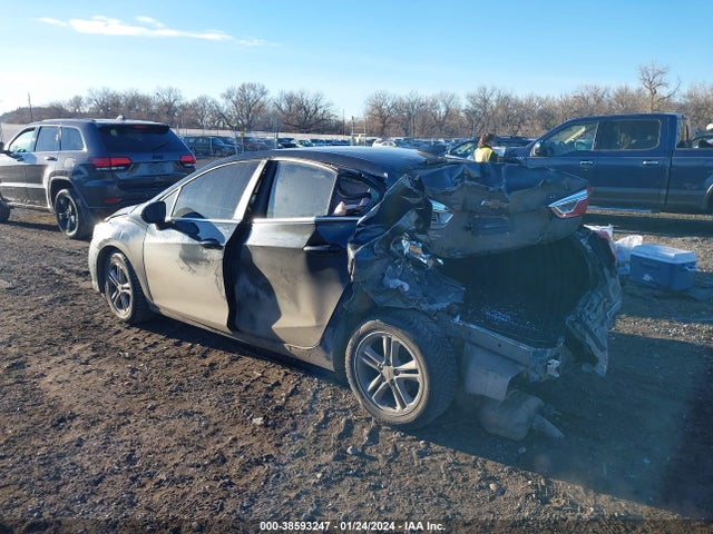 Chevrolet Cruze Lt Auto 2018 1G1BE5SM9J7131842 Image 3