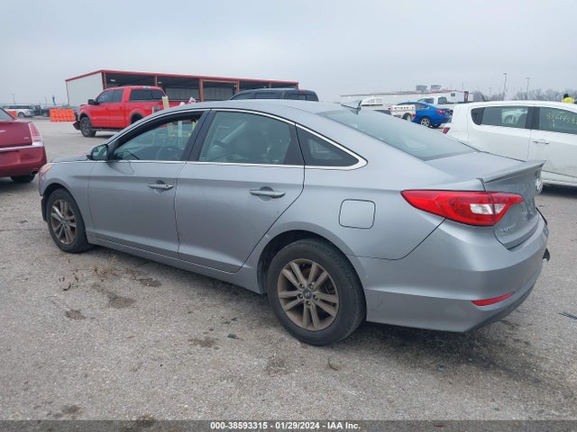 Hyundai SONATA SE 2015 5NPE24AF5FH252462 Image 3