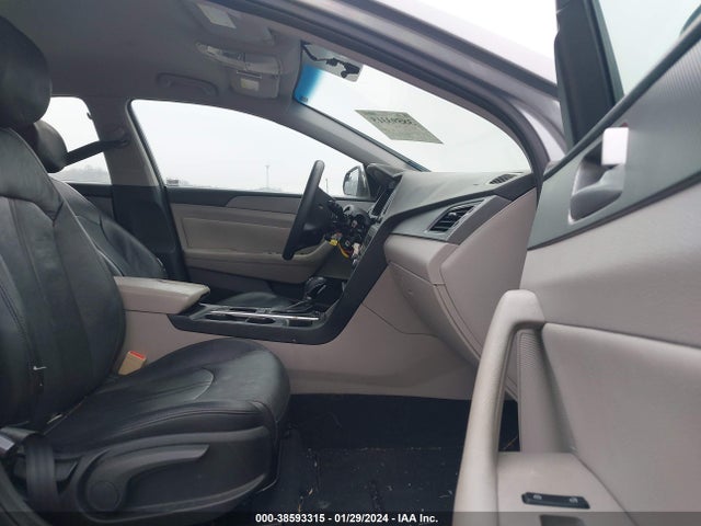 Hyundai SONATA SE 2015 5NPE24AF5FH252462 Image 5