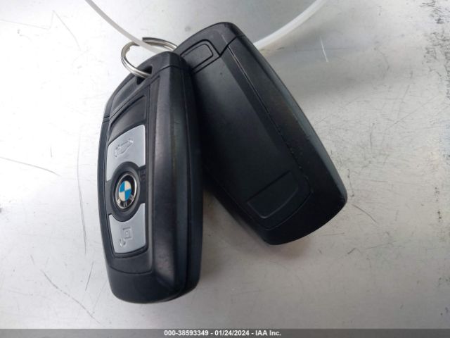 WBA3B1G50FNT02265 BMW 320i