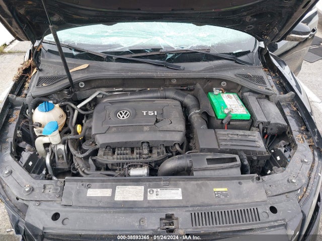 1VWAT7A36FC097092 Volkswagen Passat 1.8t Limited Edition