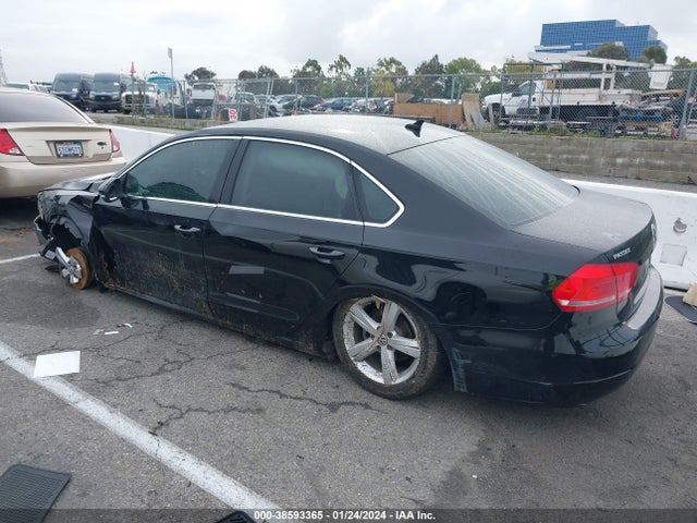 1VWAT7A36FC097092 Volkswagen Passat 1.8t Limited Edition