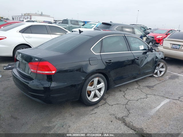 1VWAT7A36FC097092 Volkswagen Passat 1.8t Limited Edition