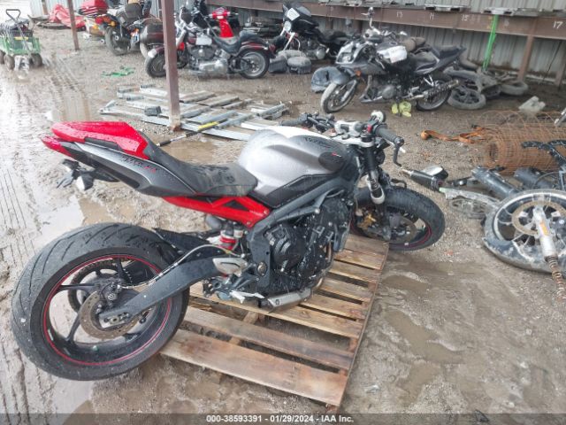 2016 TRIUMPH MOTORCYCLE STREET TRIPLE SMTL03NEXGT746064 Photo 3