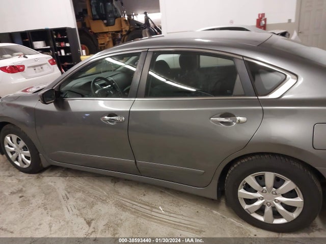 2015 NISSAN ALTIMA 2.5 S VIN: 1N4AL3AP9FC205094