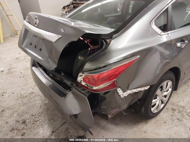 2015 NISSAN ALTIMA 2.5 S VIN: 1N4AL3AP9FC205094