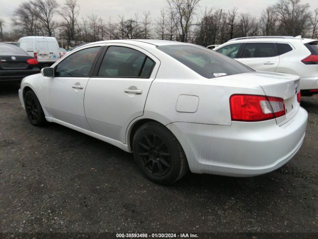 2011 MITSUBISHI GALANT 4A32B2FF9BE005243 Photo 2