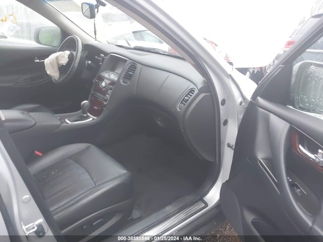 JN1BJ0RP4HM388671 Infiniti QX50