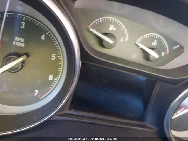 Buick Envision Essence 2018 LRBFX1SA0JD053484 Image 7