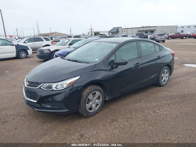 Chevrolet Cruze Ls Auto 2018 1G1BC5SM5J7202458 Image 2