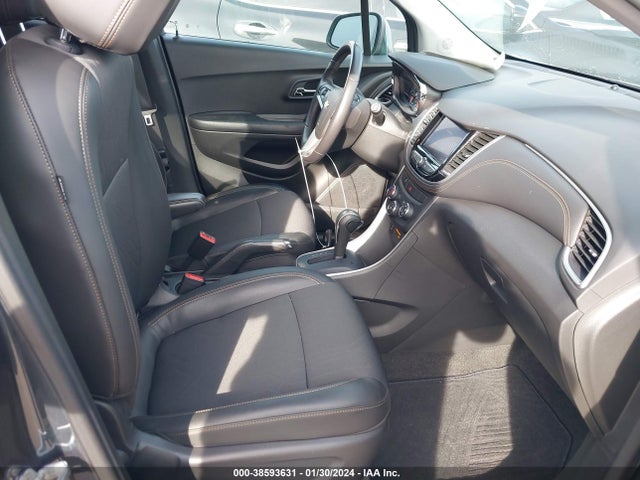 Chevrolet Trax Awd Lt 2022 KL7CJPSM2NB537111 Image 5