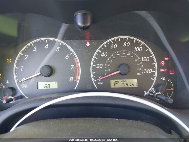 2011 TOYOTA COROLLA LE VIN: 2T1BU4EE7BC643558