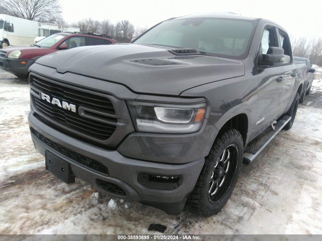 RAM 1500 Laramie  4x4 5'7 Box 2023 1C6SRFJT1PN637574 Image 2