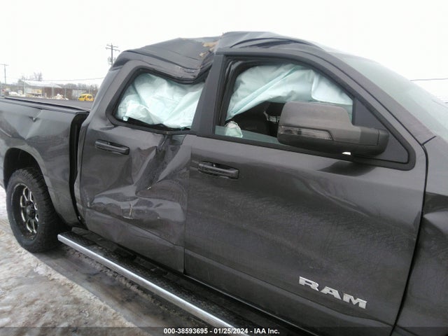 RAM 1500 Laramie  4x4 5'7 Box 2023 1C6SRFJT1PN637574 Image 6