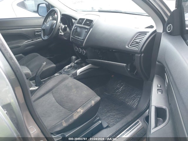 4A4AR4AU8EE020373 Mitsubishi Outlander Sport Se