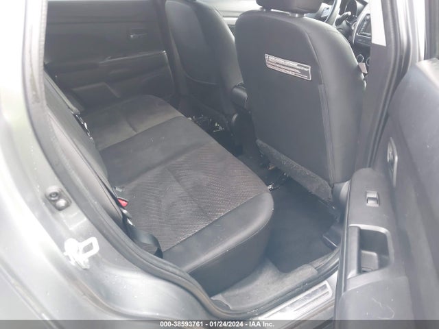 4A4AR4AU8EE020373 Mitsubishi Outlander Sport Se