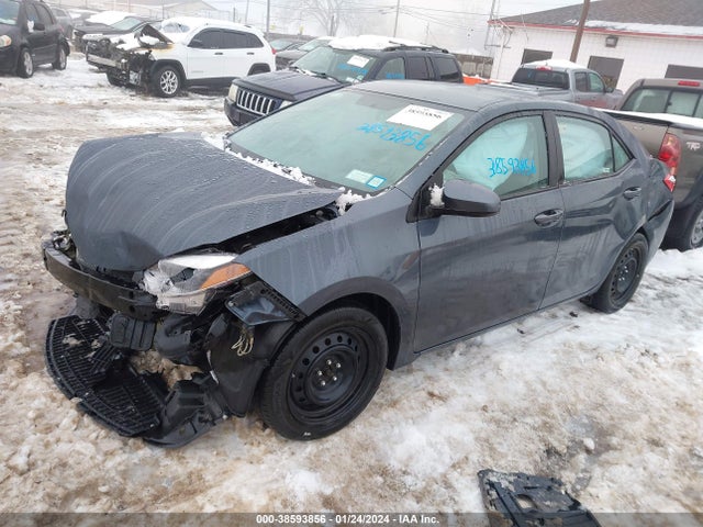 Toyota COROLLA LE 2016 5YFBURHE6GP400419 Image 2