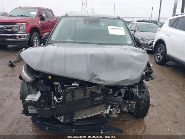 KMHRB8A35LU014879 Hyundai Venue Se