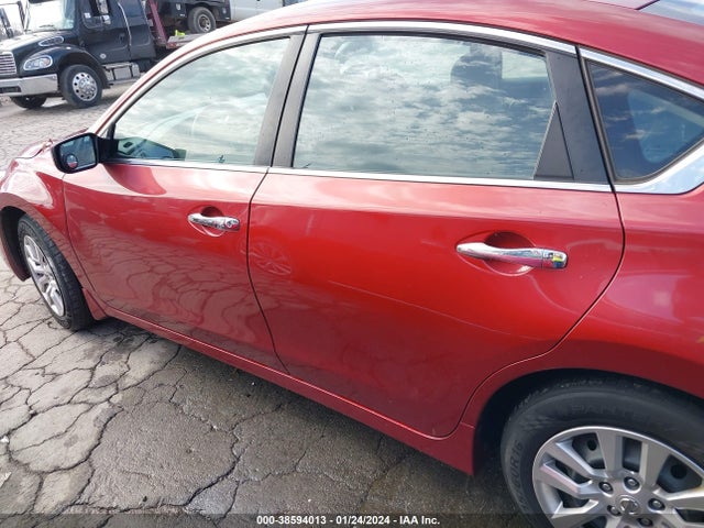 Nissan Altima 2.5 S 2015 1N4AL3AP9FC143485 Image 14