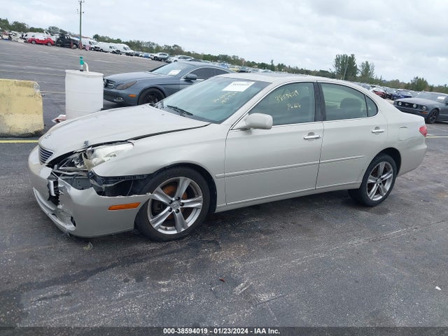 2005 LEXUS ES 330 VIN: JTHBA30G855130704